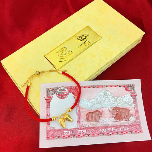 阿瑪莎硬18k金瓜子紅繩手鏈評測 牛年新品禮盒包裝、時(shí)尚木質(zhì)珍藏
